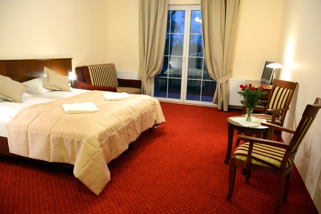 Dworek Jamnenski Łazy Chambre photo